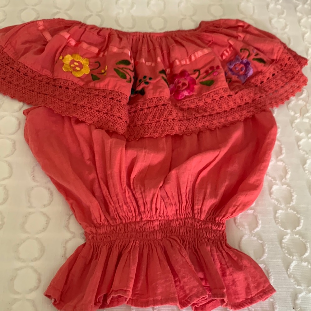 Traditional mexican blouse 🇲🇽